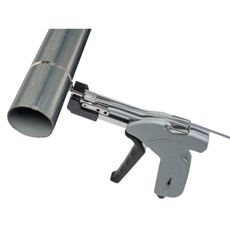 tgss-01-stainless-steel-cable-tie-tool-gun-in-use